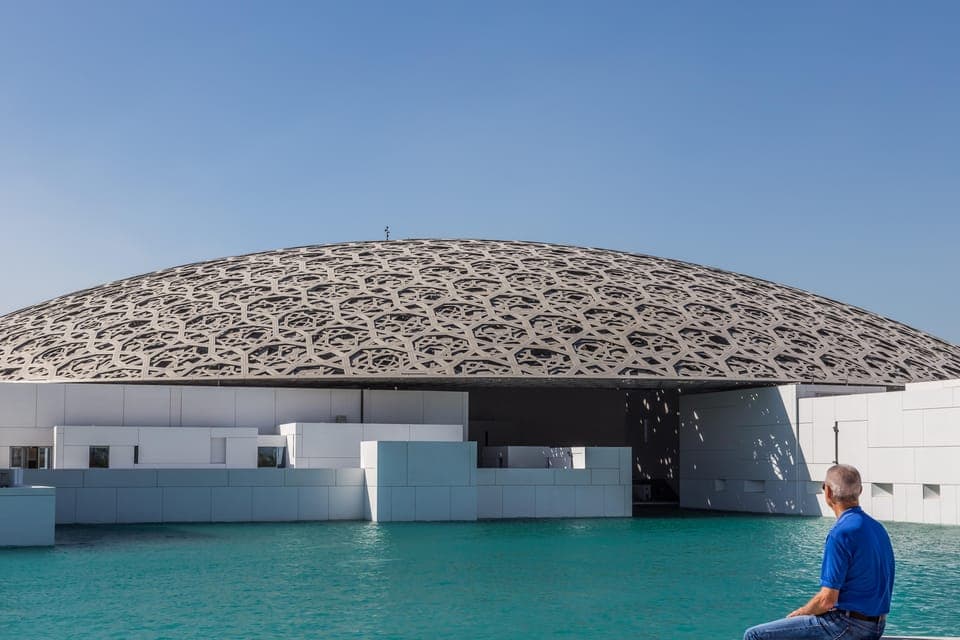 Abu Dhabi Full day Guided Trip with Top Attractions Gallery Image 4