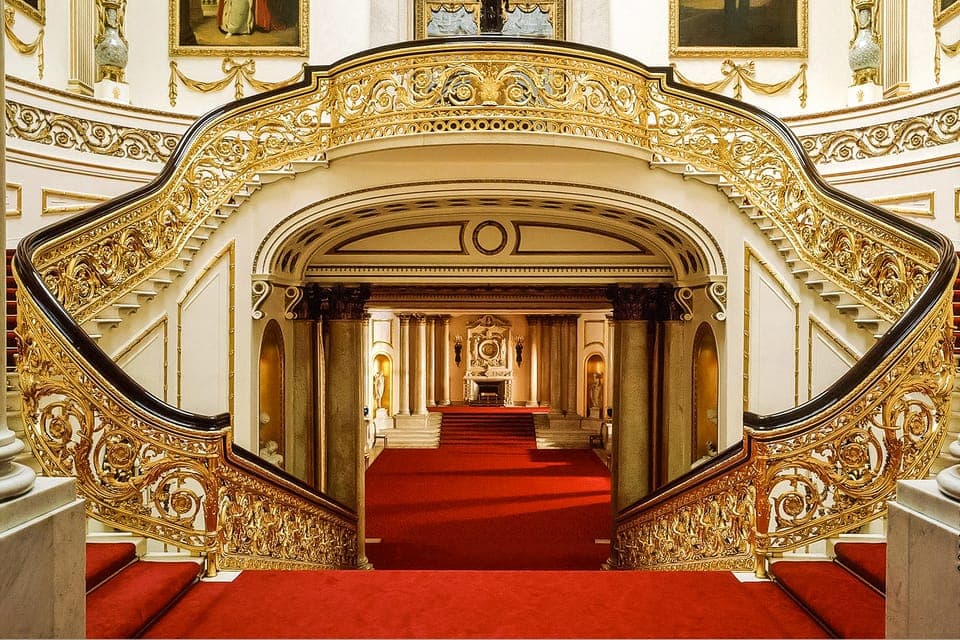 Buckingham Palace: The State Rooms Entrance Ticket Gallery Image 4