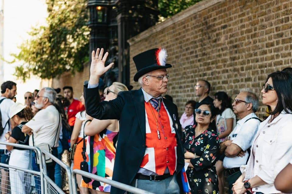 11. Full-Day Total London Tour & Flight on the London Eye - Image 11