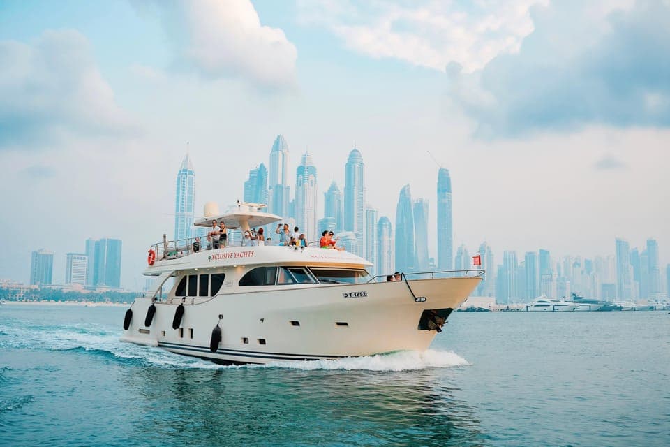 15. Dubai Marina Yacht Tour: Ain Wheel, JBR & Harbour in 1 Hour - Image 15