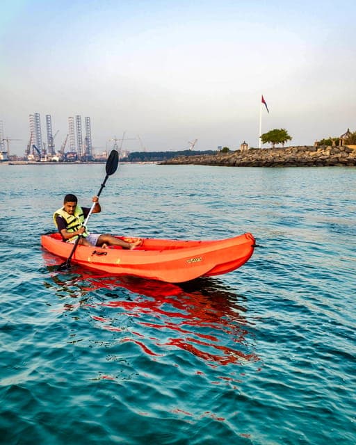 5. Explore the waters of Dubai with Kayak - Image 5