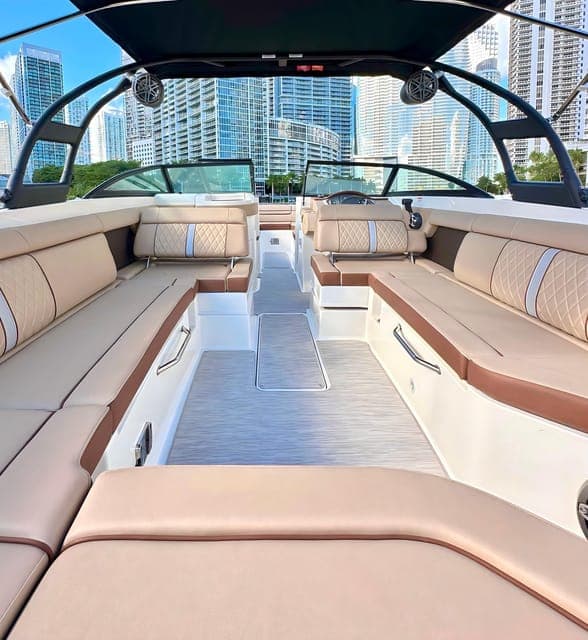 Private Luxury Boat Charter with a Captain Gallery Image 1