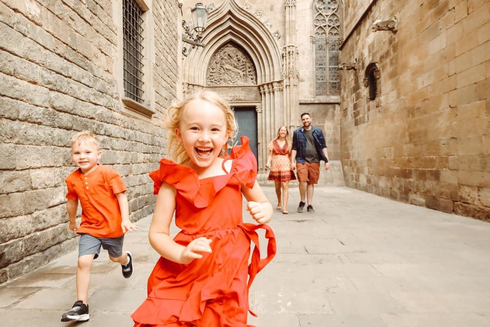 ✅ Barcelona: Sightseeing Professional Photoshoot Session Gallery Image 3