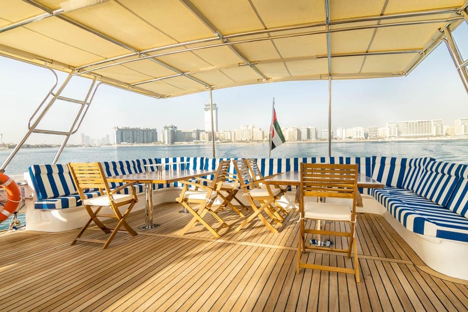 Luxury Yacht Dubai: 118ft (3+1 Hrs) Summer offer till Sep15 Gallery Image 4