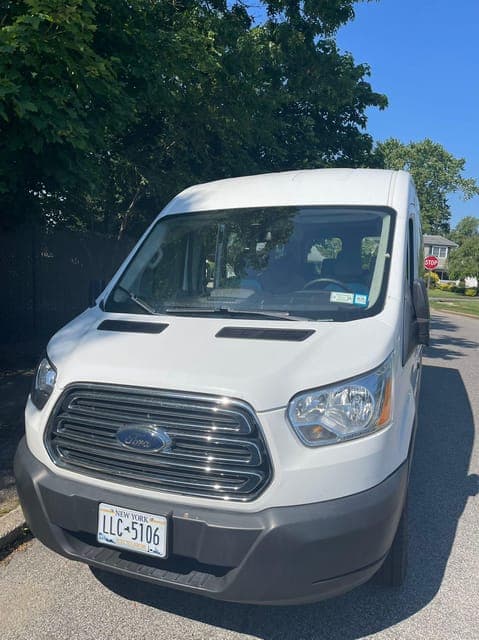 Private Transfer: JFK Airport to Manhattan Up to 10pax - Image NaN