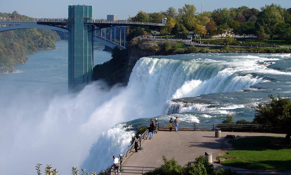 23. From NYC: Full-Day Niagara Falls Tour by Van - Image 23