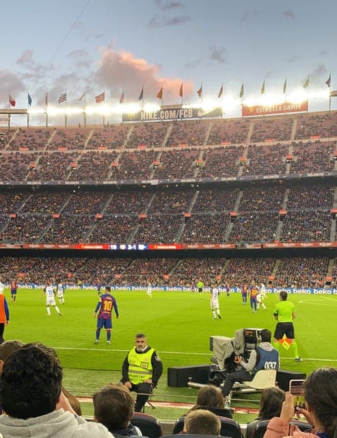 9. FC Barcelona Game with Fan Seats and Local Host - Image 9