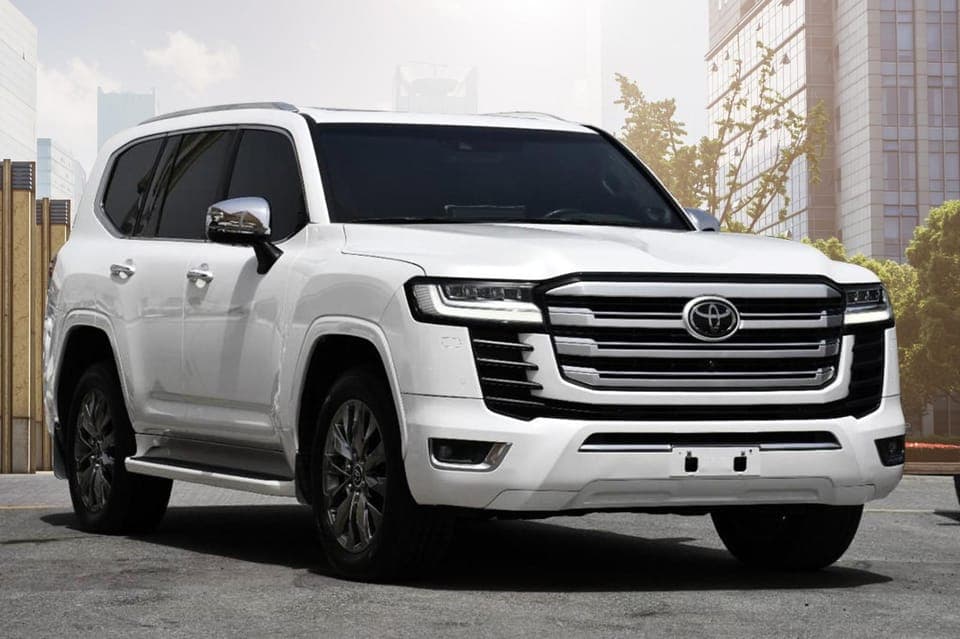 Dubai or Abu Dhabi: Private Chauffeur Service Gallery Image 4