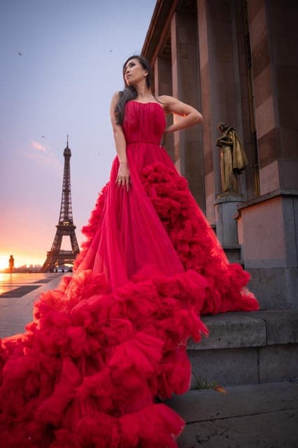 16. Private Photoshoot Near the Eiffel Tower - Image 16