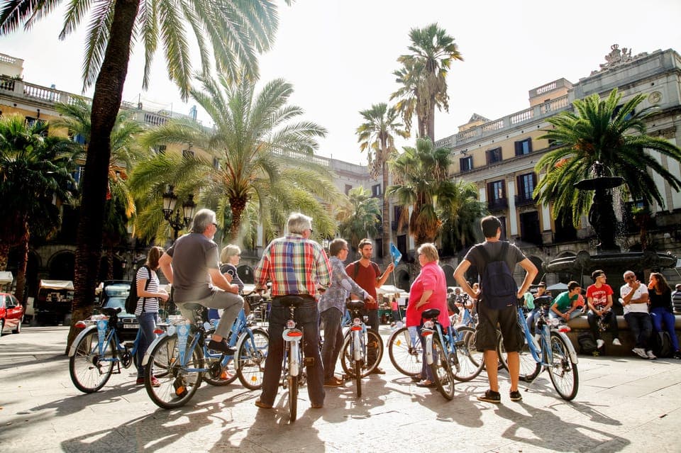 Barcelona Historical 3-Hour Bike Tour Gallery Image 1