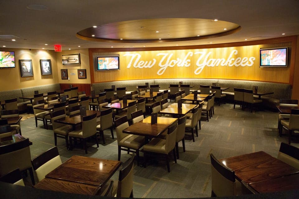 Meal at Hard Rock Cafe Yankee Stadium - Image NaN