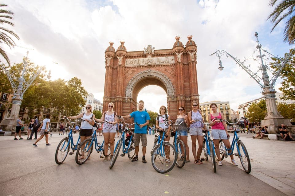 Barcelona Beach 3-Hour Bike Tour Gallery Image 1