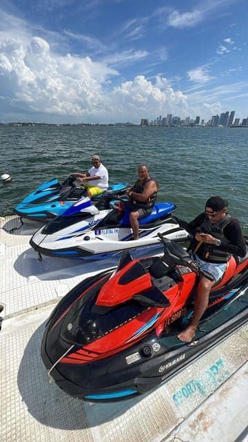 Jet Ski Miami : Experience the Ultimate Water Fun ! Gallery Image 3