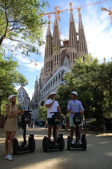 2.5-Hour Gaudí Segway Tour Gallery Image 1