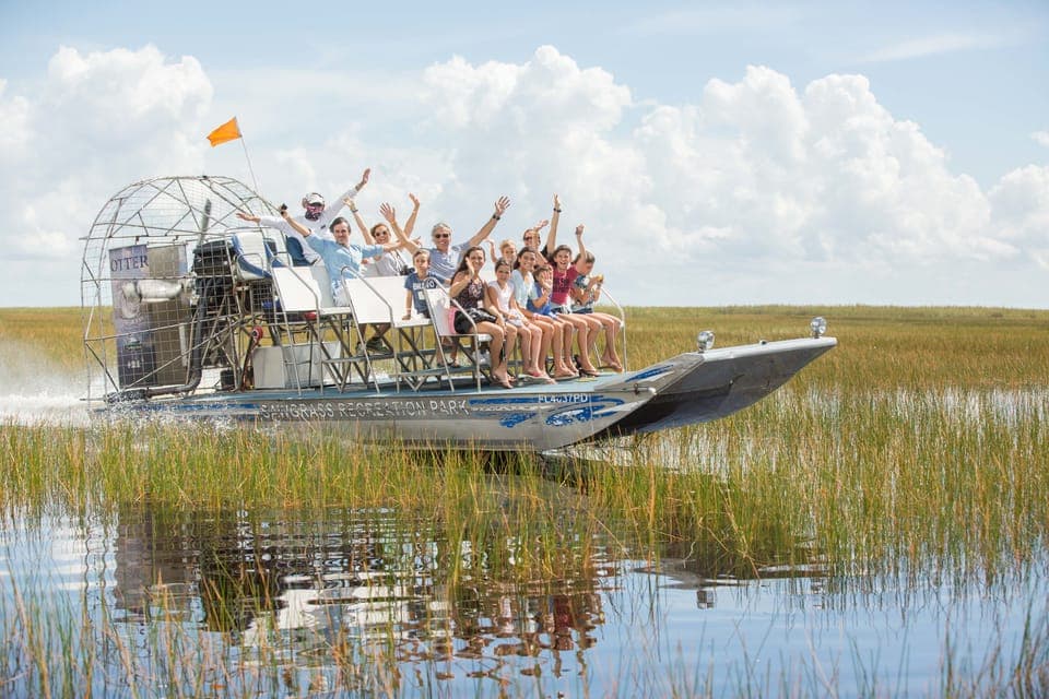 Sawgrass Park: Private 1-Hour Airboat Adventure Tour Gallery Image 1