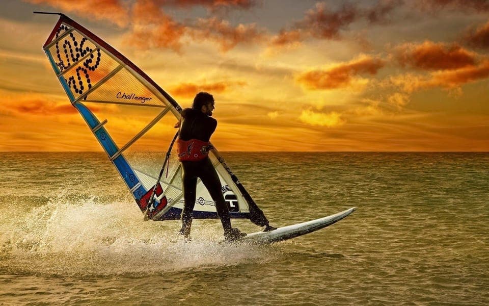 Windsurfing for Beginners and Experts Gallery Image 4