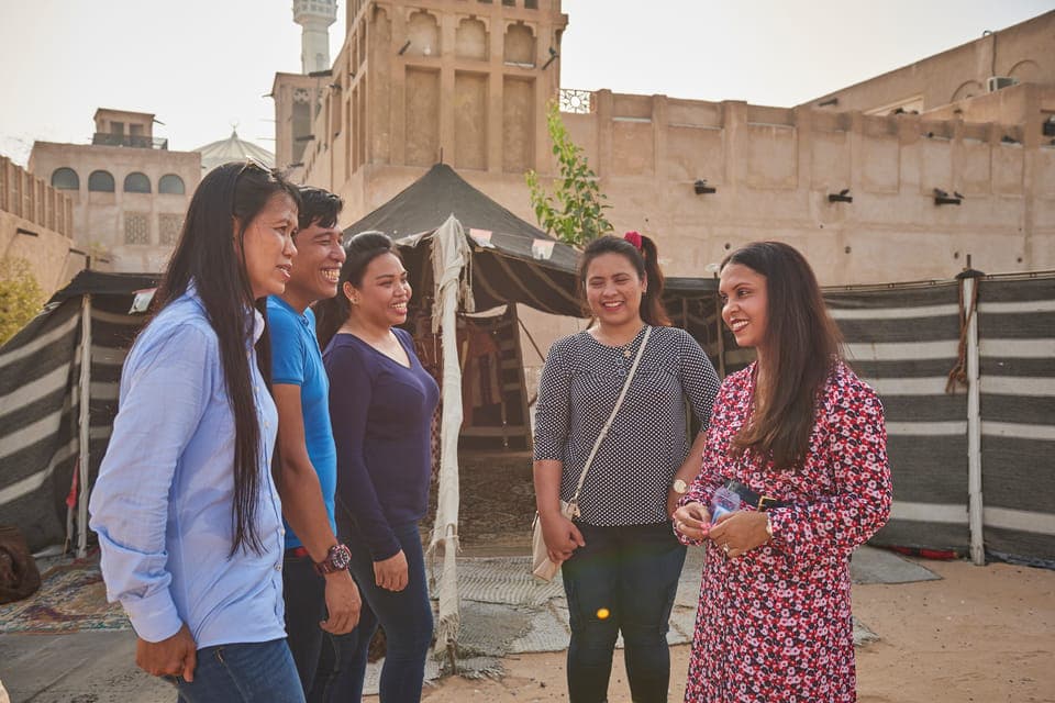 Historic Forts, Boats and Pearls of Old Dubai Walking Tour Gallery Image 4