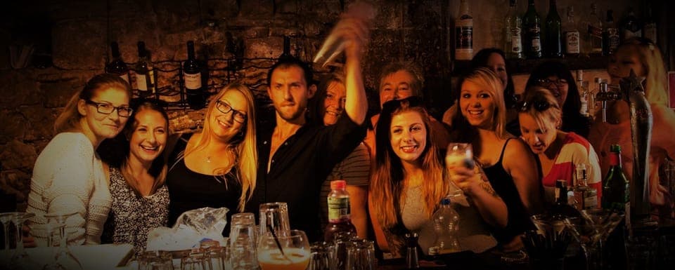 Hen Party Cocktail Class Gallery Image 2