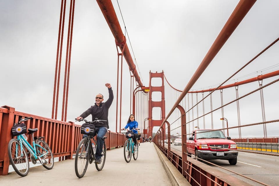 33. Golden Gate Bridge and Sausalito Cycling Tour - Image 33