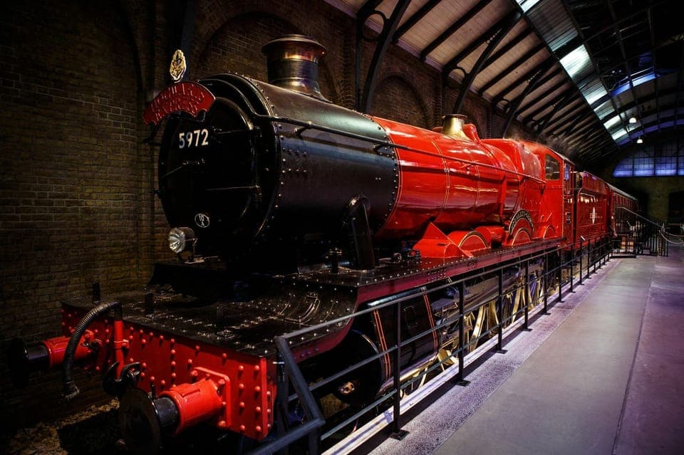 Harry Potter Family Package with Transfers from London - Image NaN