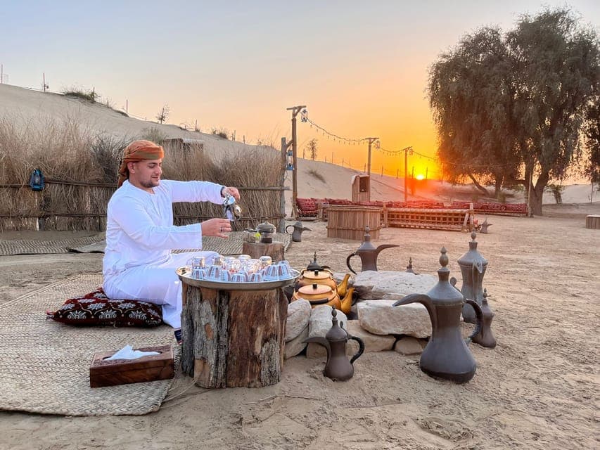 Heritage Safari, Camel Ride & Al Marmoom Oasis Dinner Gallery Image 4