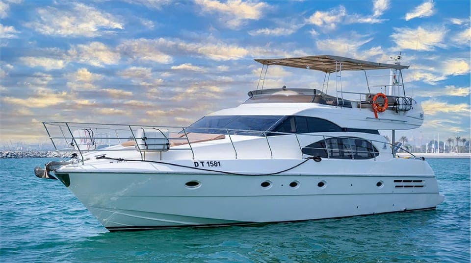 58-Feet Yacht Sea Trip Gallery Image 2