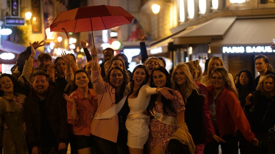 Latin Quarter Guided Pub Crawl to Bars and Clubs Gallery Image 2