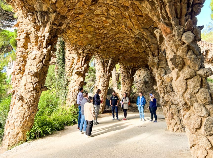 Park Güell & La Sagrada Familia Tickets and Tour Gallery Image 3