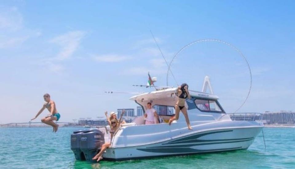 4. Private Boat Tour up to 8 guests - Image 4