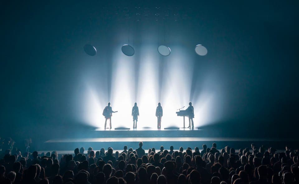 17. ABBA Voyage Express Bus and Optional Concert Ticket - Image 17