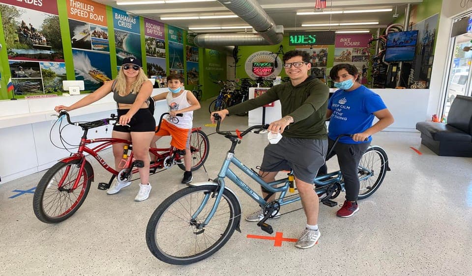 Miami Beach: South Beach Tandem Bike Rental Gallery Image 2