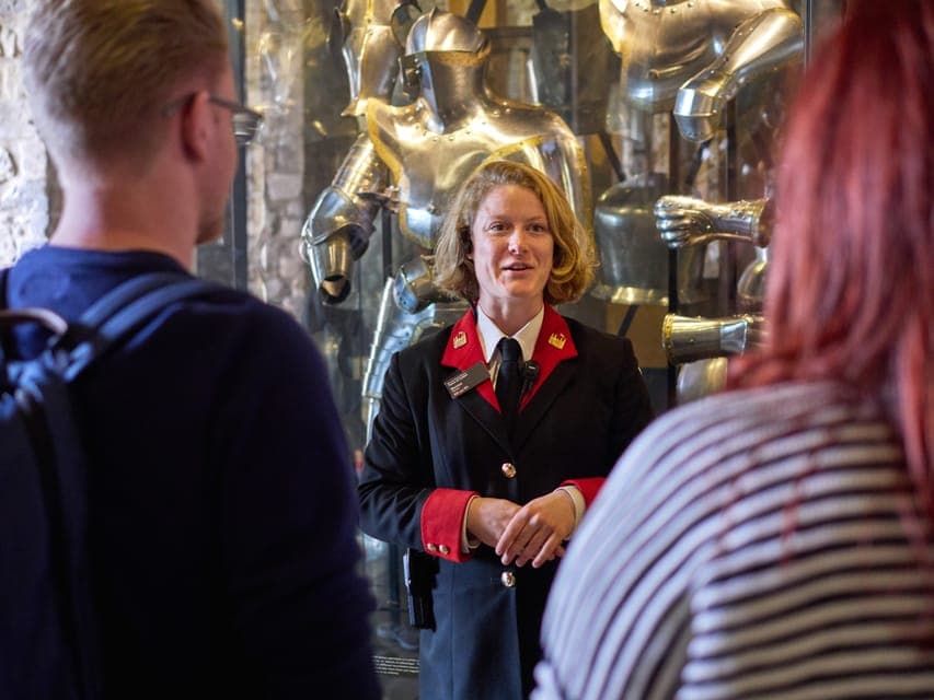 Tower of London Tour with Crown Jewels & Beefeaters Gallery Image 4