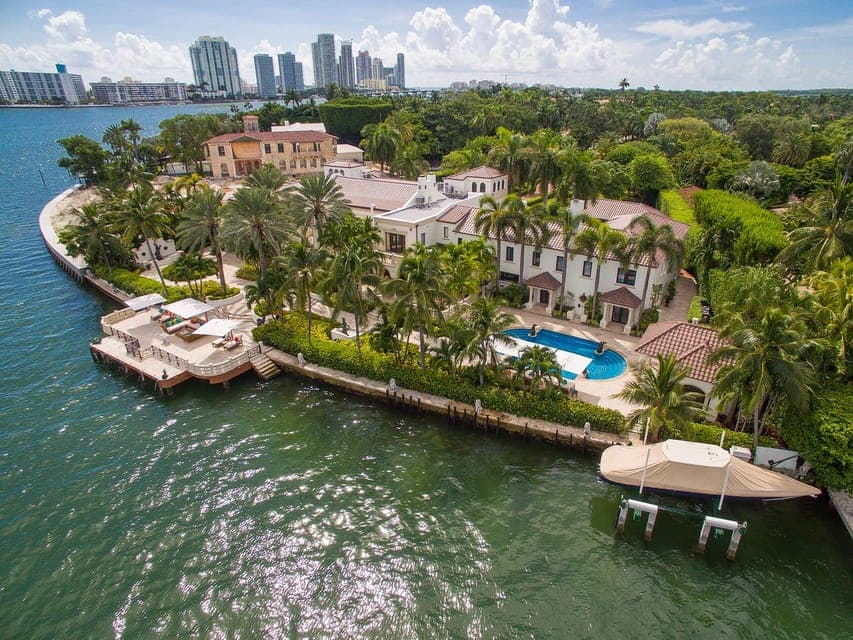 Biscayne Bay Celebrity Homes Sightseeing Cruise Gallery Image 3