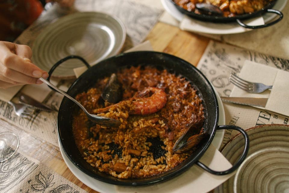 Tapas Food Crawl Walking Tour with Tastings Gallery Image 4