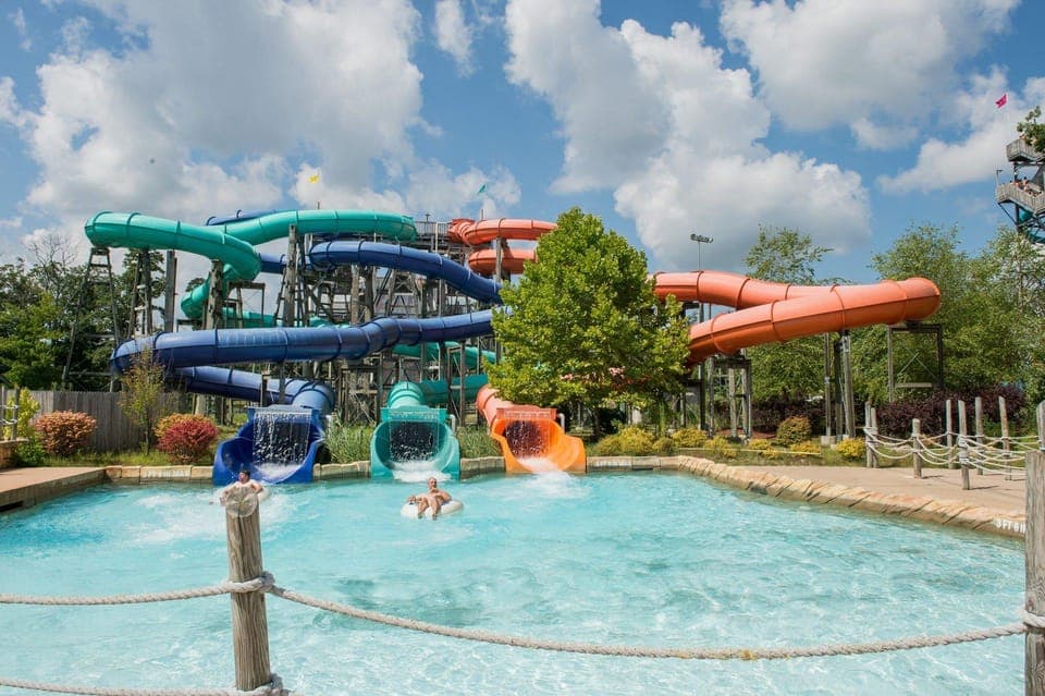 Six Flags Great Adventure Private Hotel Transfer Gallery Image 3