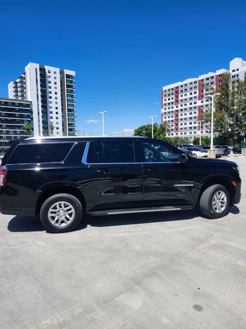 Miami Airport and Port of Miami Luxury private transfers Gallery Image 1