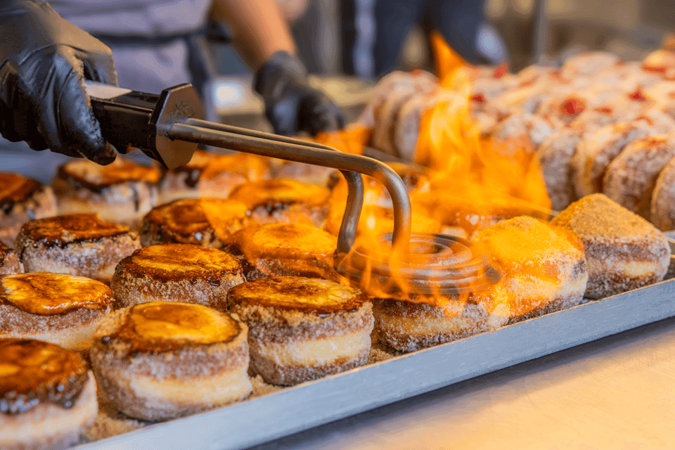 Exclusive Borough Market Food Tour & Baking Class Gallery Image 2