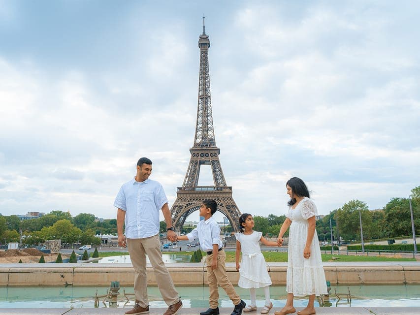 11. Professional Photoshoot with the Eiffel Tower - Image 11