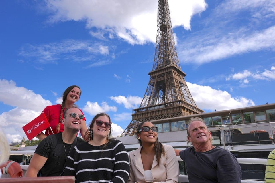 15. Montmartre, Latin Quarter, & Louvre Tour with Cruise - Image 15
