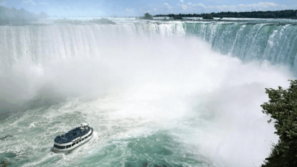 From NYC: Niagara Falls Day Trip with Optional Boat Ride Gallery Image 3