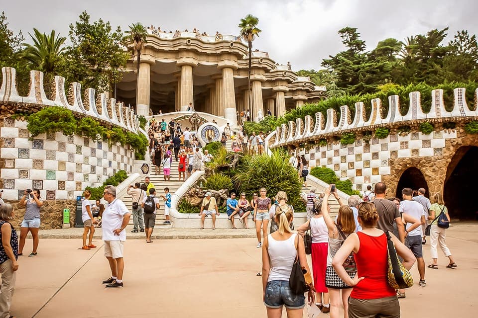 Park Güell Admission Ticket Gallery Image 2