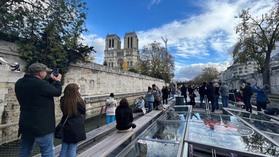 21. Seine River Cruise and 3-course Bistro Lunch - Image 21