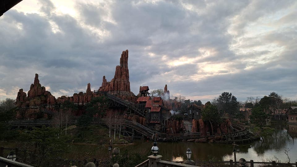 Disneyworld and Universal Studios Personal Planner Gallery Image 3