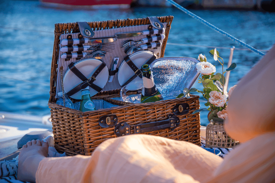 4. Private Romantic Sailing Tour with Drinks - Image 4