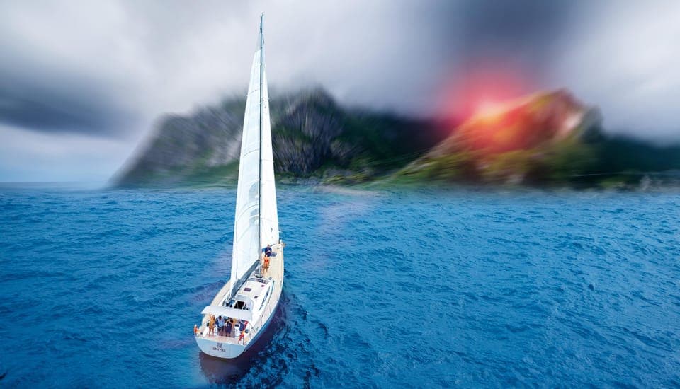 Sunset or Afternoon Yacht Cruise with Drinks Gallery Image 1