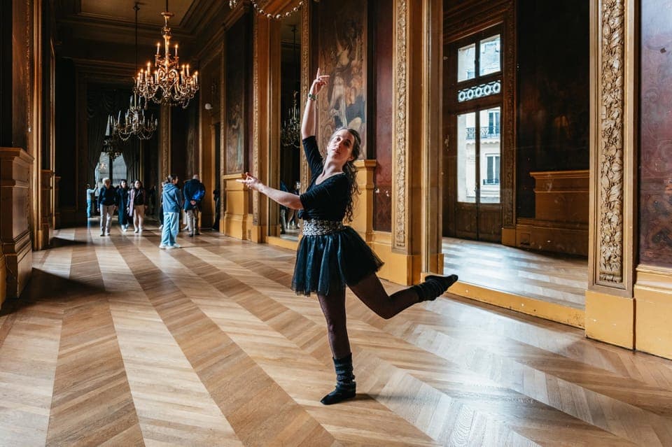 Palais Garnier Mystery Game with Entry Ticket Gallery Image 3