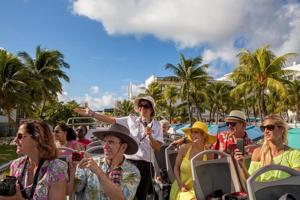 Select Pass: Bus Tour, Celebrity Homes Cruise and Artechouse Gallery Image 2