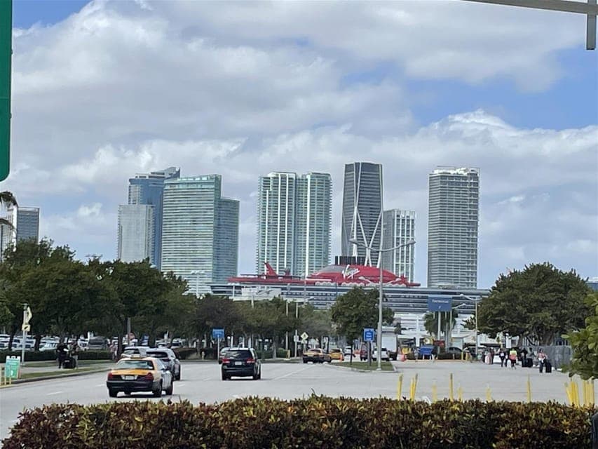 Transfer Service Miami Airport to Miami Port - Image NaN