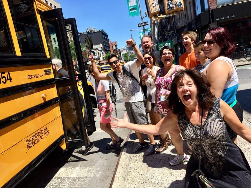 3. Half-Day Pizza Bus Tour - Image 3