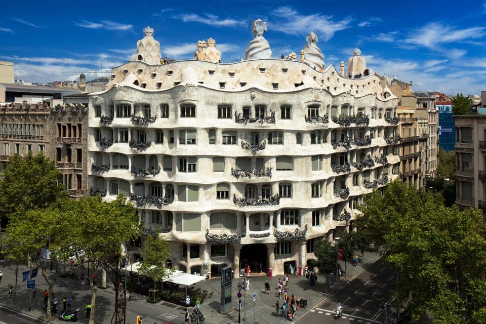 24. La Pedrera-Casa Milà Ticket & Audio Guide Option - Image 24
